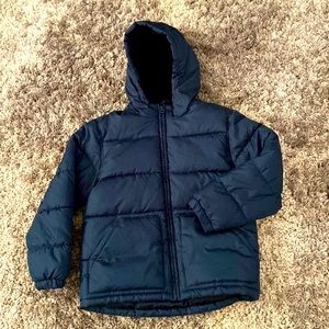 Old navy Kids Puffy Jacket size small (6/7)